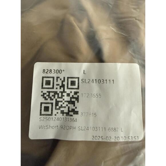 NWT Halara Tan High Rise Button Accent Shorts Women’s Size Large - Picture 7 of 7